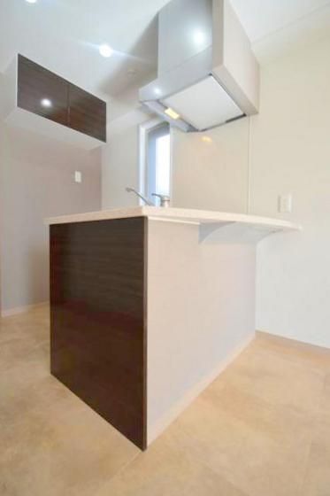 �y�L�b�`���z�@