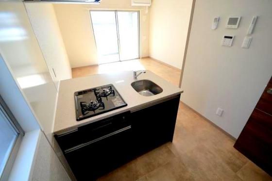 �y�L�b�`���z�@