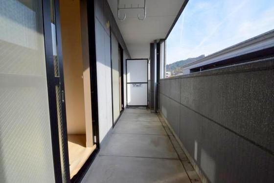 �y�o���R�j�[�z�@