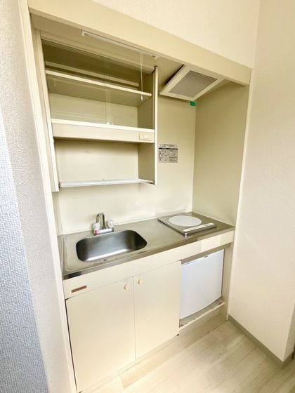 �y�L�b�`���z�@