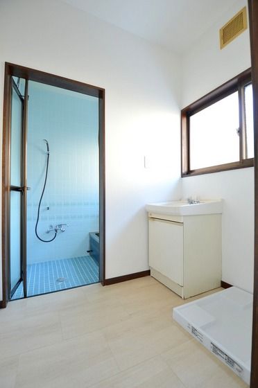 �y���ʏ��z�@