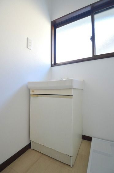 �y���ʏ��z�@