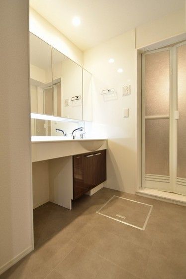 �y���ʏ��z�@