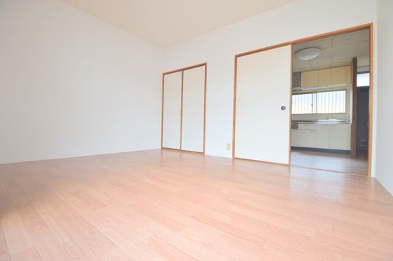 �y���̑������E�X�y�[�X�z�@�m��6��