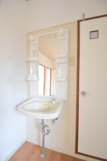 �y���ʏ��z�@