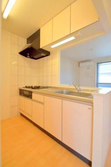 �y�L�b�`���z�@