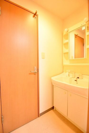 �y���ʏ��z�@