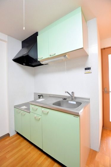 �y�L�b�`���z�@