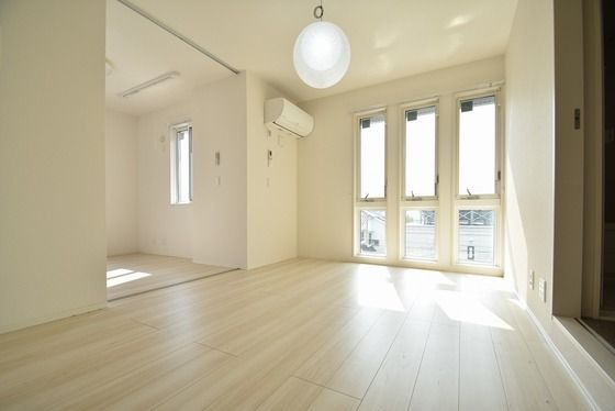 �y���̑������E�X�y�[�X�z�@