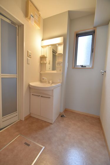 �y���ʏ��z�@