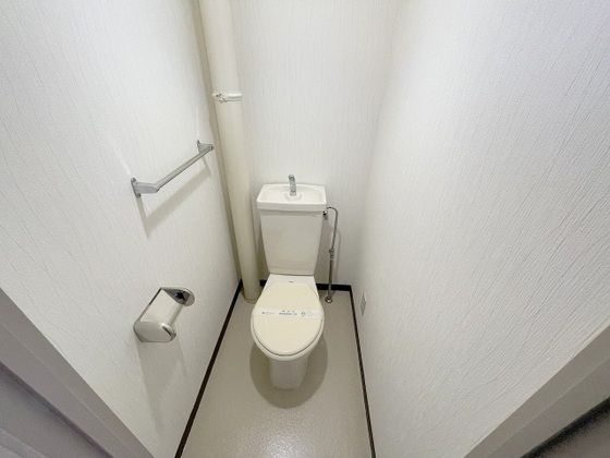 �y�g�C���z�@