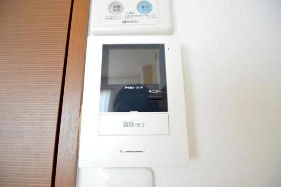 �y�Z�L�����e�B�z�@���j�^�[�t�H��