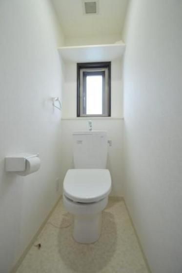 �y�g�C���z�@���̕t�����Ƃ��Ă����邢�g�C����