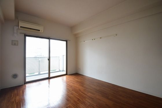 �y���̑������E�X�y�[�X�z�@