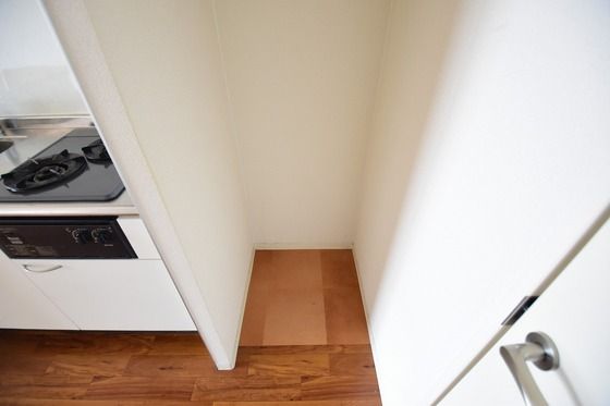 �y���̑������E�X�y�[�X�z�@