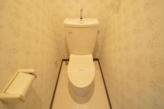 �y�g�C���z�@