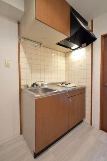 �y�L�b�`���z�@