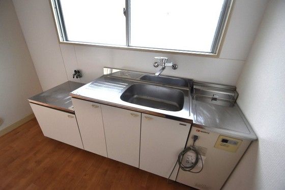 �y�L�b�`���z�@