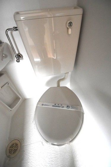 �y�g�C���z�@