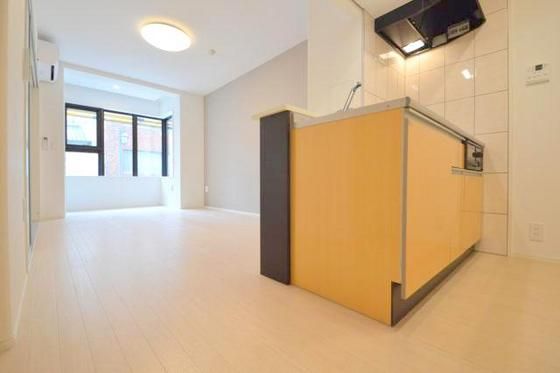 �y�����E���r���O�z�@�L�X�Ƃ���������