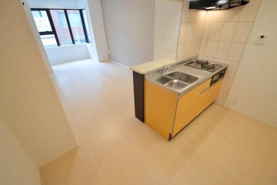 �y���̑������E�X�y�[�X�z�@