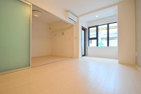 �y���̑������E�X�y�[�X�z�@