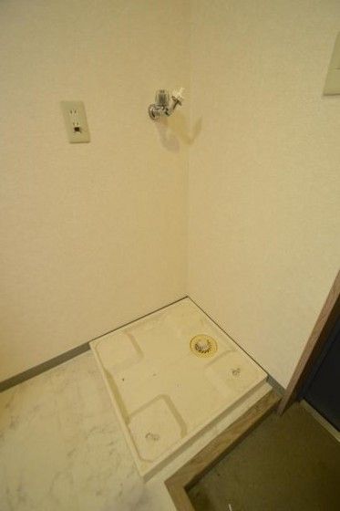 �y���̑��ݔ��z�@��������@�u��I