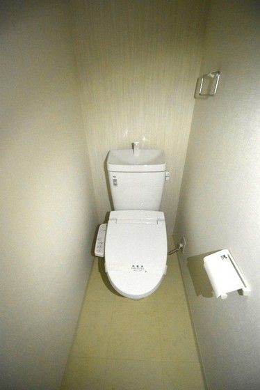 �y�g�C���z�@