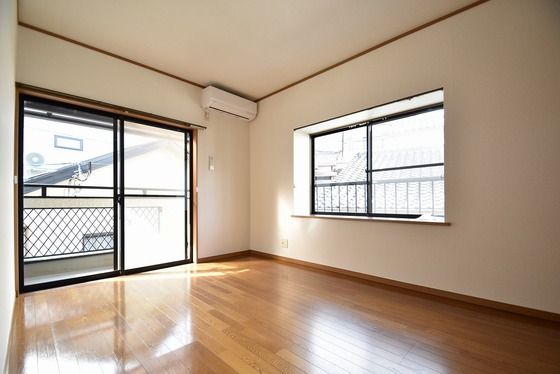 �y���̑������E�X�y�[�X�z�@