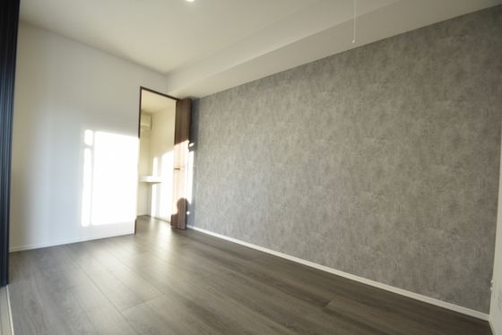 �y���̑������E�X�y�[�X�z�@