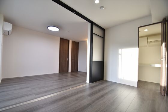 �y���̑������E�X�y�[�X�z�@