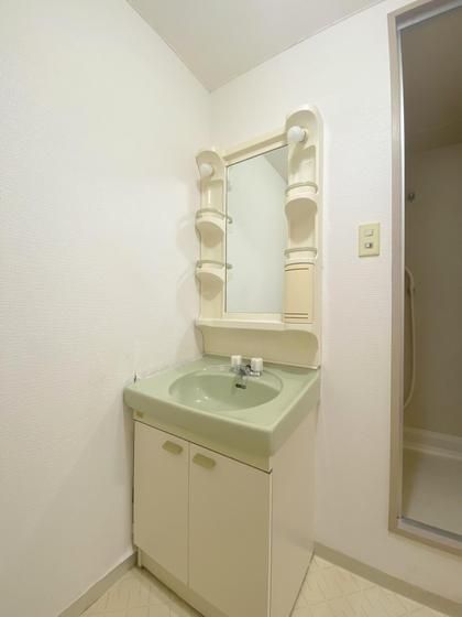 �y���ʏ��z�@