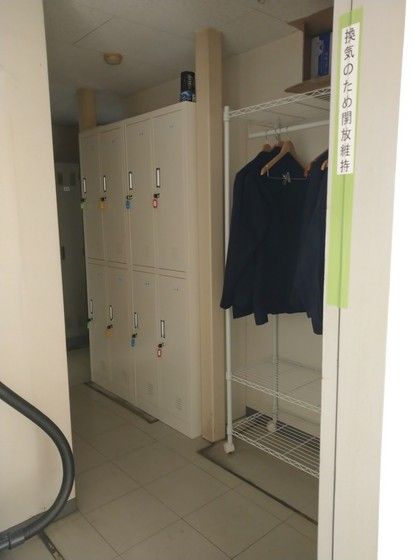 �y���[�z�@