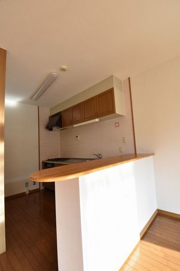 �y���̑��ݔ��z�@