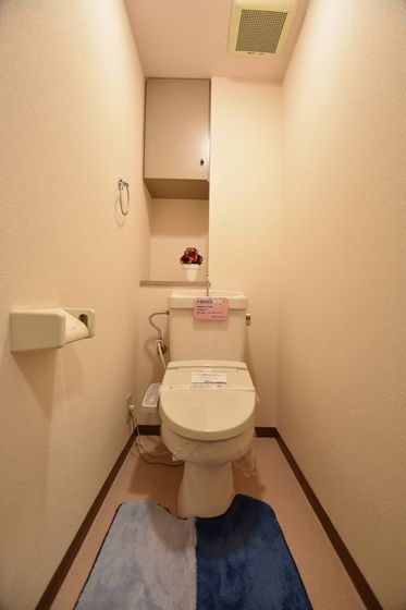 �y�g�C���z�@