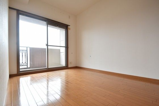 �y���̑������E�X�y�[�X�z�@