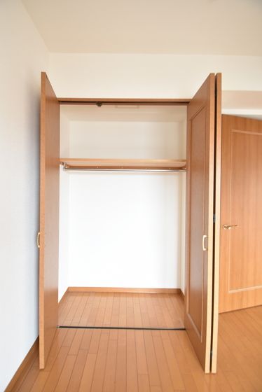 �y���̑��ݔ��z�@