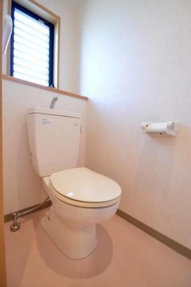 �y�g�C���z�@