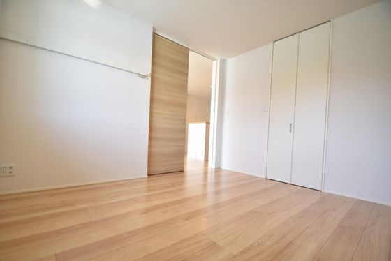 �y���̑������E�X�y�[�X�z�@