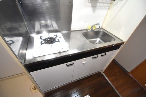 �y�L�b�`���z�@