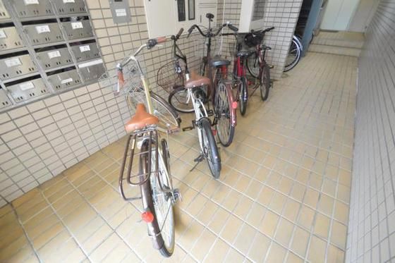 ���փX�y�[�X