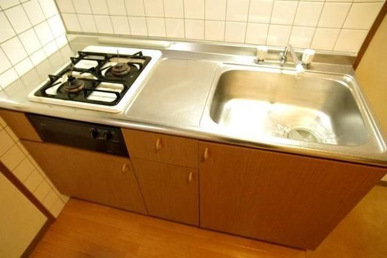 �y�L�b�`���z�@