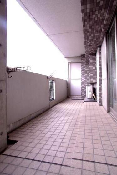 �y�o���R�j�[�z�@