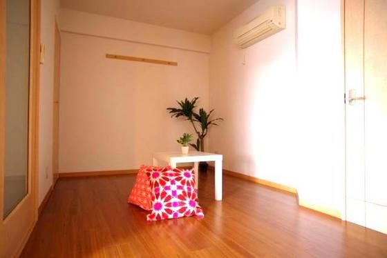 �y���̑������E�X�y�[�X�z�@