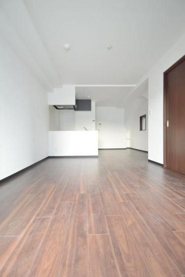 �y�����E���r���O�z�@�m��14.85��