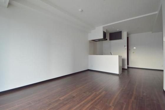 �y�����E���r���O�z�@�m��14.85��