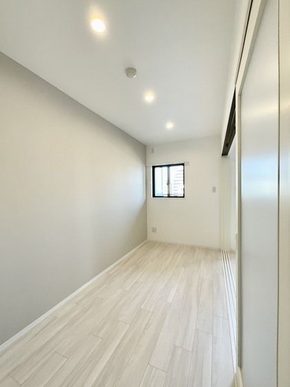 �y���̑������E�X�y�[�X�z�@