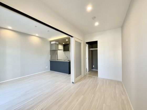 �y���̑������E�X�y�[�X�z�@