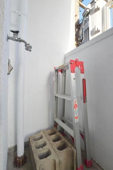 �y���̑��ݔ��z�@