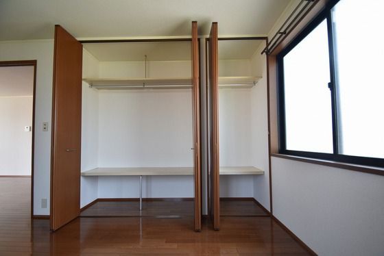 �y���[�z�@